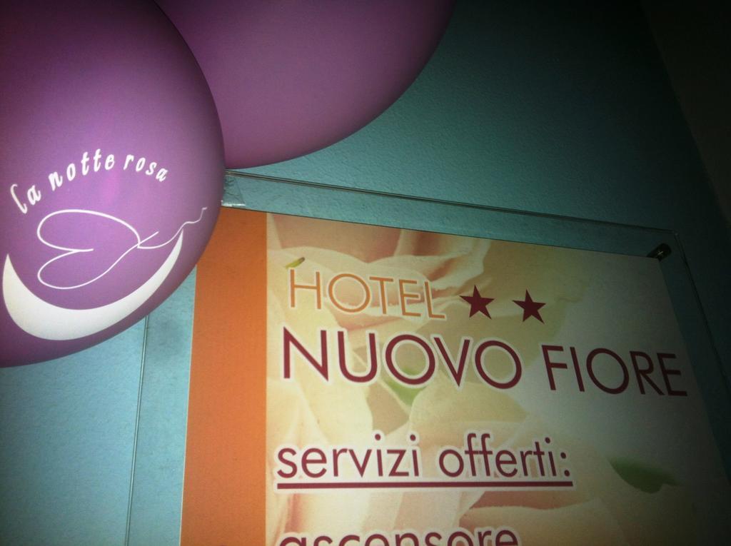 Hotel Nuovo Fiore Каттолика Экстерьер фото